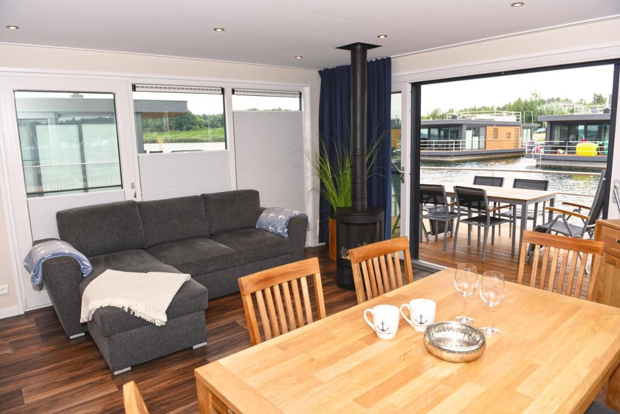 Hausboote Am Baerwalder See Traumhaus-Mieten Klitten Luaran gambar