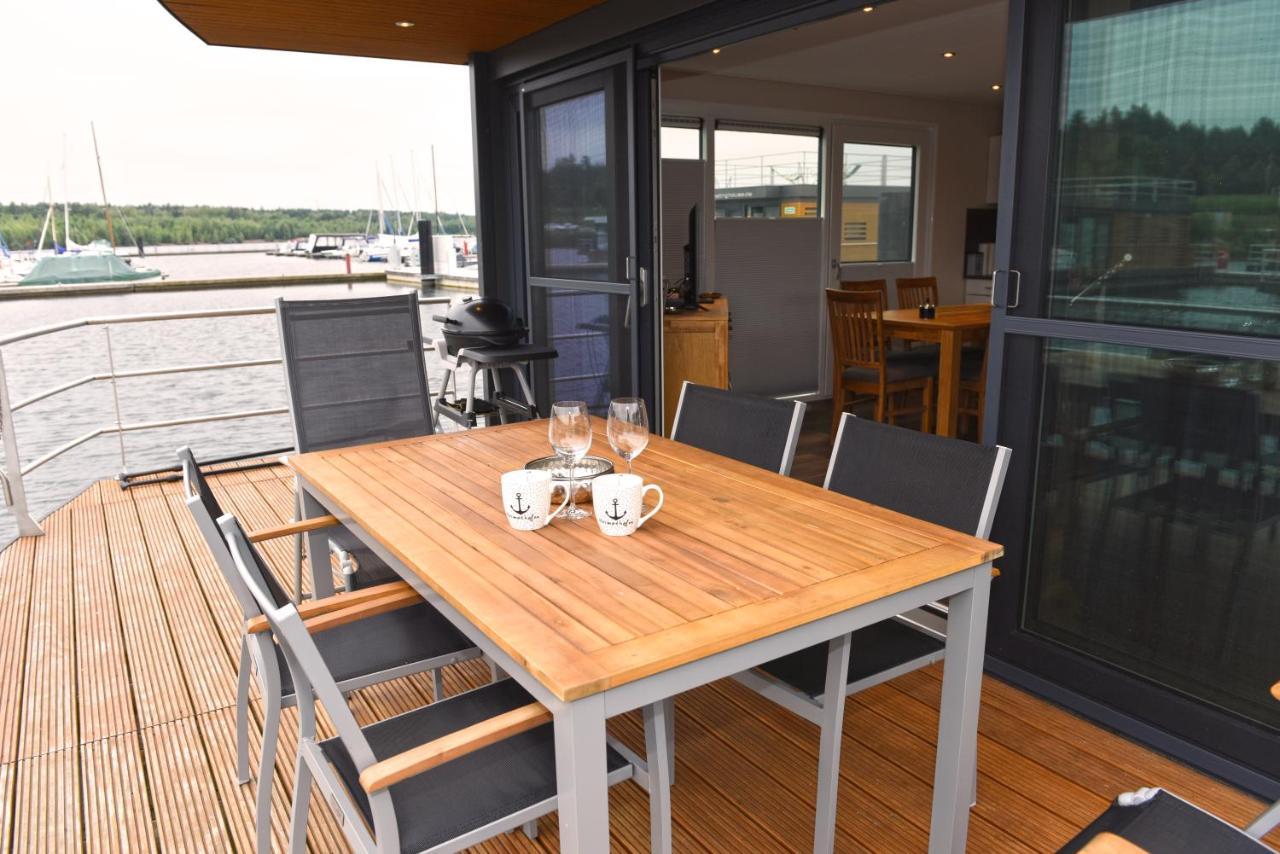 Hausboote Am Baerwalder See Traumhaus-Mieten Klitten Luaran gambar