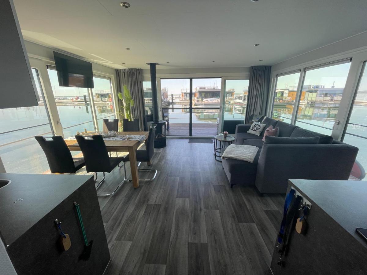 Hausboote Am Baerwalder See Traumhaus-Mieten Klitten Luaran gambar